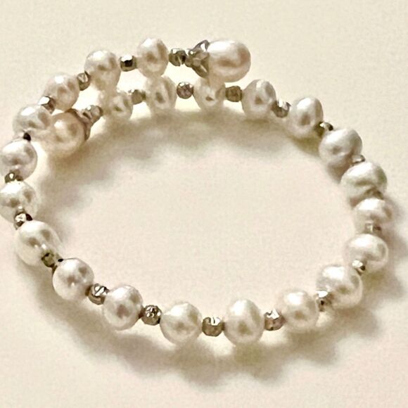 Freshwater Cultured Pearl Wrap Bracelet - Picture 6 of 7